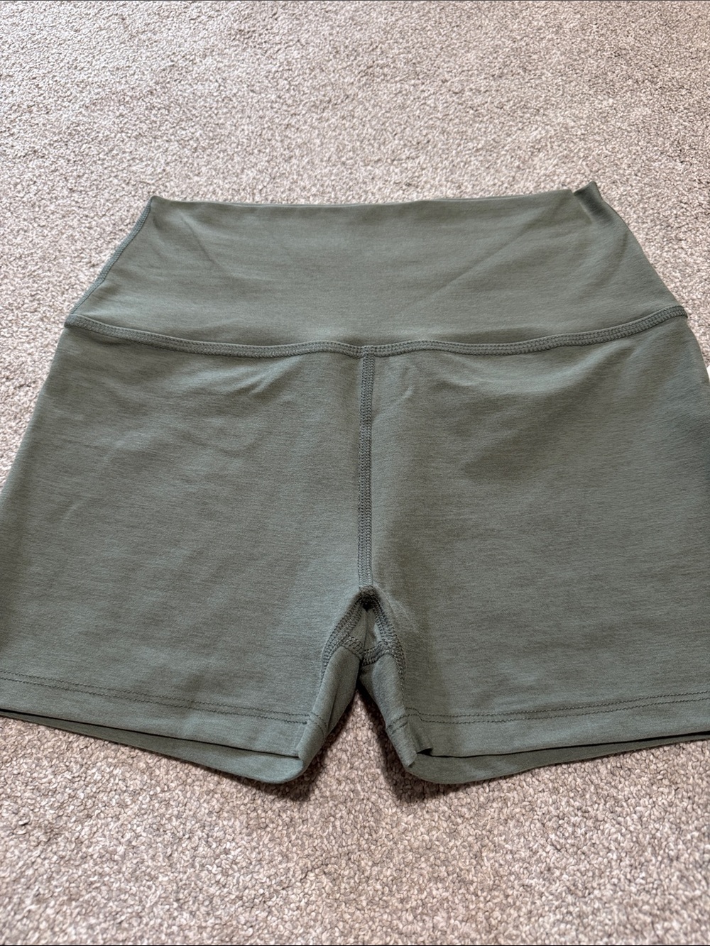 NWT Beyond Yoga Spacedye Keep Pace 3” Bike Shorts - Picture 2 of 5